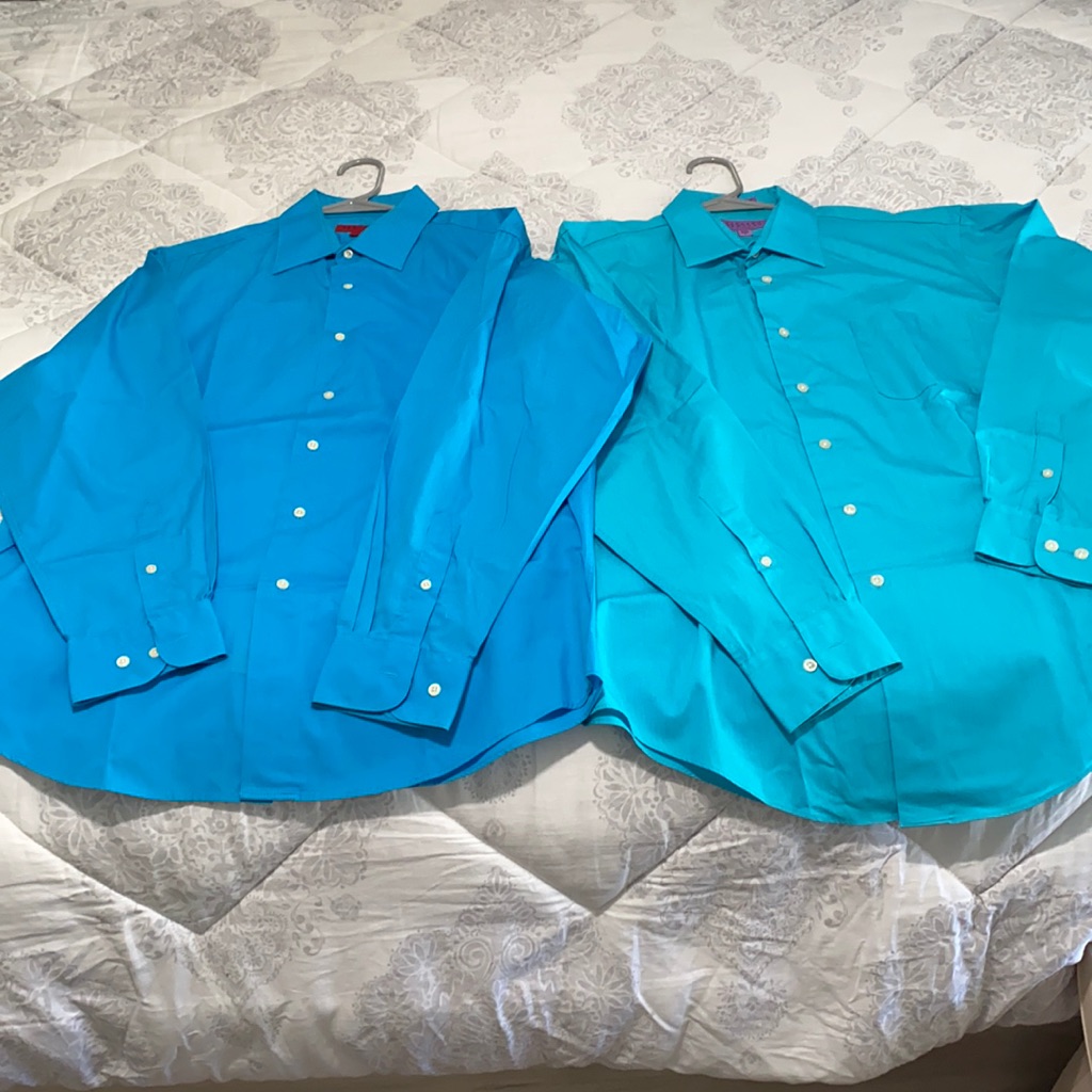 Men’s Xl Fitted Button Down Dress Shirts.